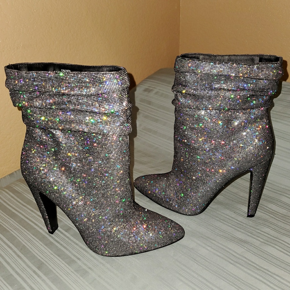 🆕 Steve Madden Calysta Sparkle Booties 6.5